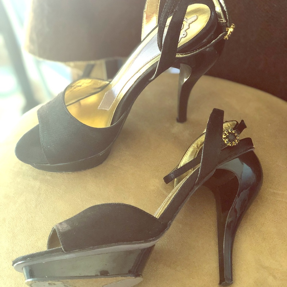 Platform heels